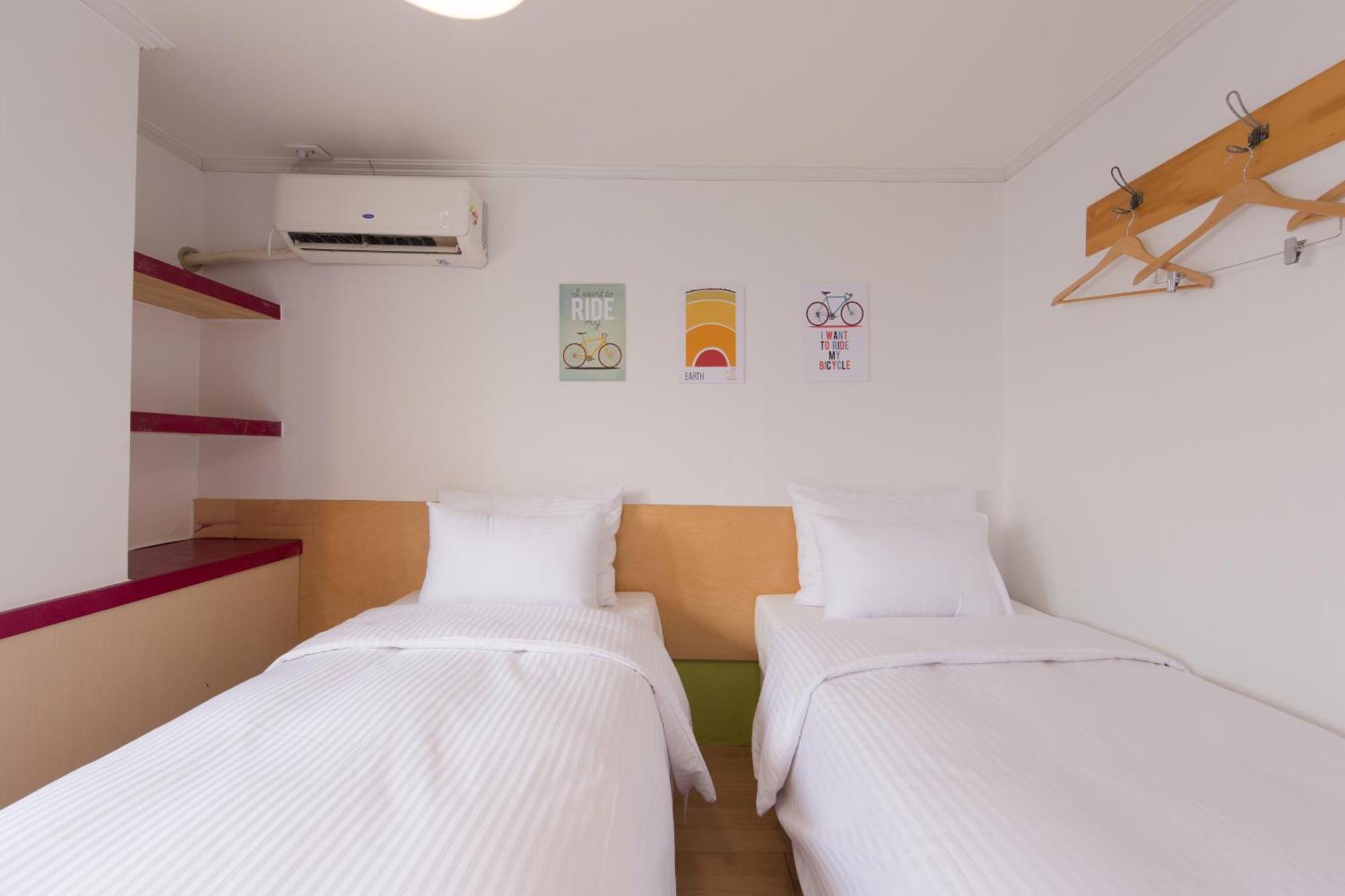 Hotel Travel Monster à Séoul Extérieur photo