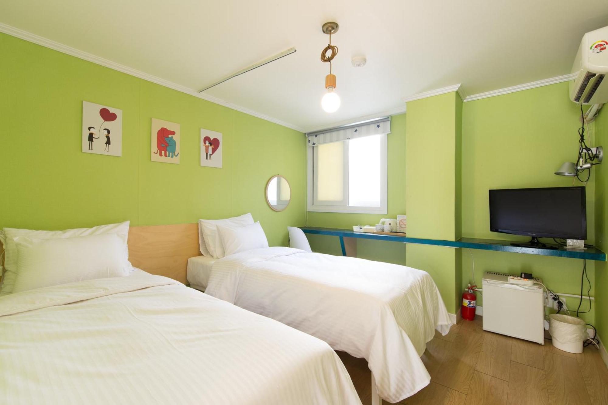 Hotel Travel Monster à Séoul Extérieur photo
