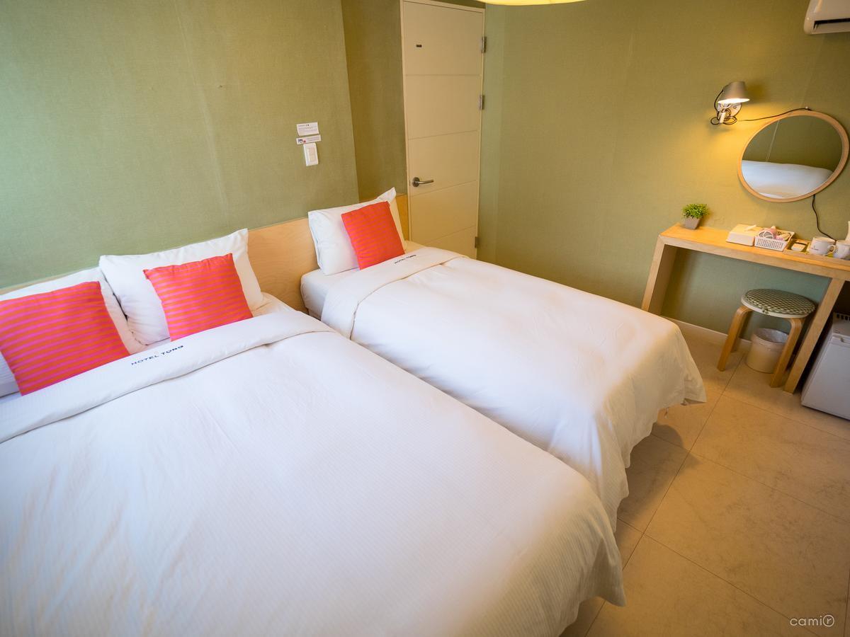 Hotel Travel Monster à Séoul Extérieur photo
